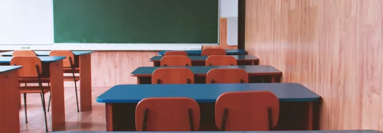 Photo of Empty Class Room. Photo by Dids via pexels.