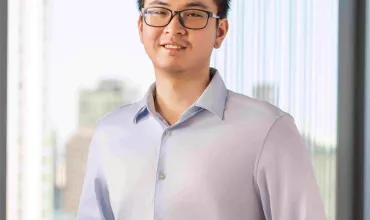 Eye glasses guy